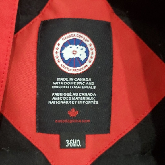 CANADA GOOSE INFANT (SOLD) - Picture 4 of 12